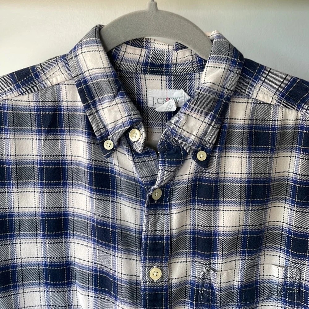 J. Crew Navy Blue White Plaid Flannel Size Medium